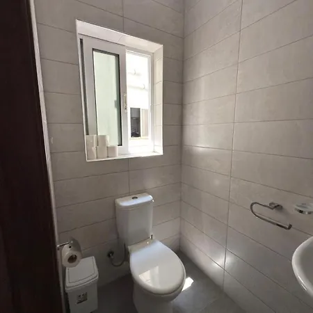 Apartamento 4-bedroom In Pietà P9