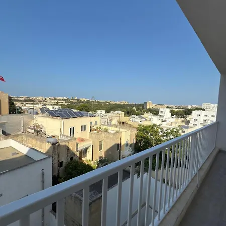 Apartment 4-bedroom In Pieta P9