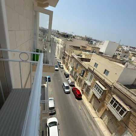 4-bedroom In Pieta P9 アパート Tal Guardamangia