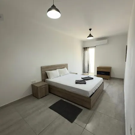 Apartamento 4-bedroom In Pieta P9 Tal Guardamangia