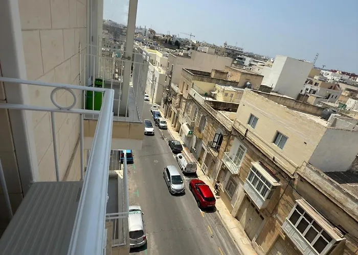 4-bedroom In Pieta P9 Apartment Gwardamanga